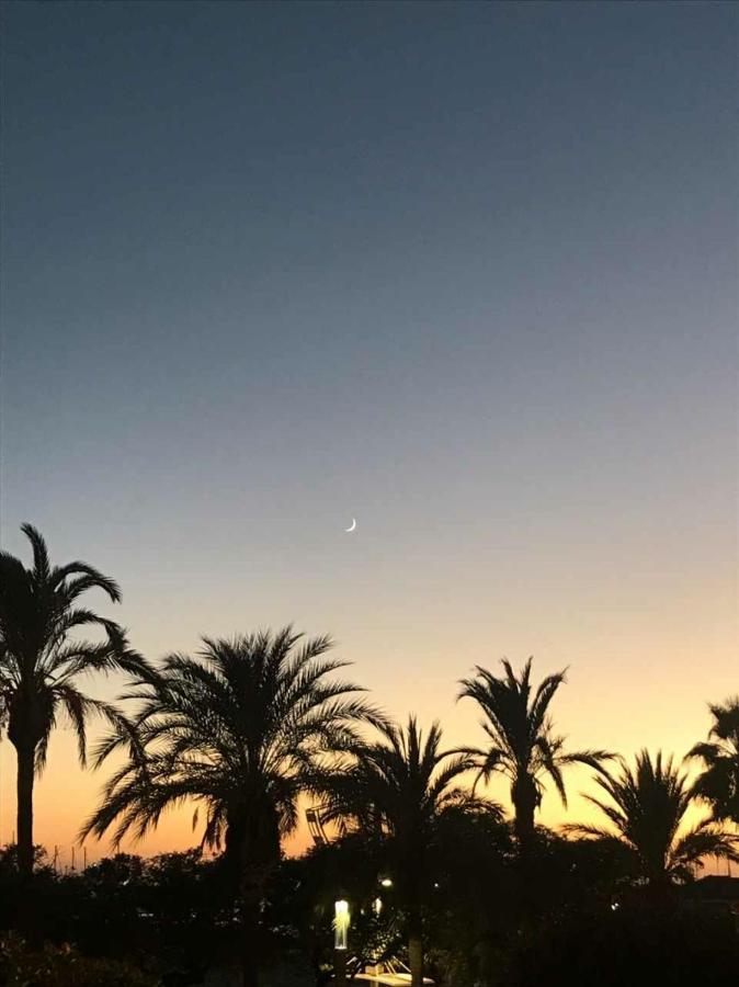 Apartamento Primera Linea Mar Cambrils Cerca Puerto Exteriér fotografie